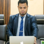 Biru dan Abu-Abu Modern Iklan Lowongan Kerja Wartawan Kiriman Instagram_20260710_152306_0000