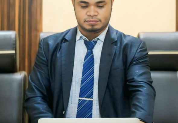Biru dan Abu-Abu Modern Iklan Lowongan Kerja Wartawan Kiriman Instagram_20260710_152306_0000